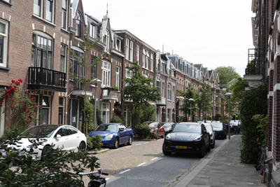 914338 Gezicht in de Bellamystraat te Utrecht, uit het noorden.